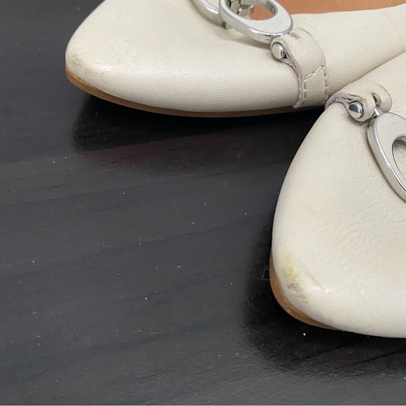 COACH “Ondrea” Off White Ecru Leather CC Logo Pointy Toe Ballet Flats Size 9B - Picture 9 of 14